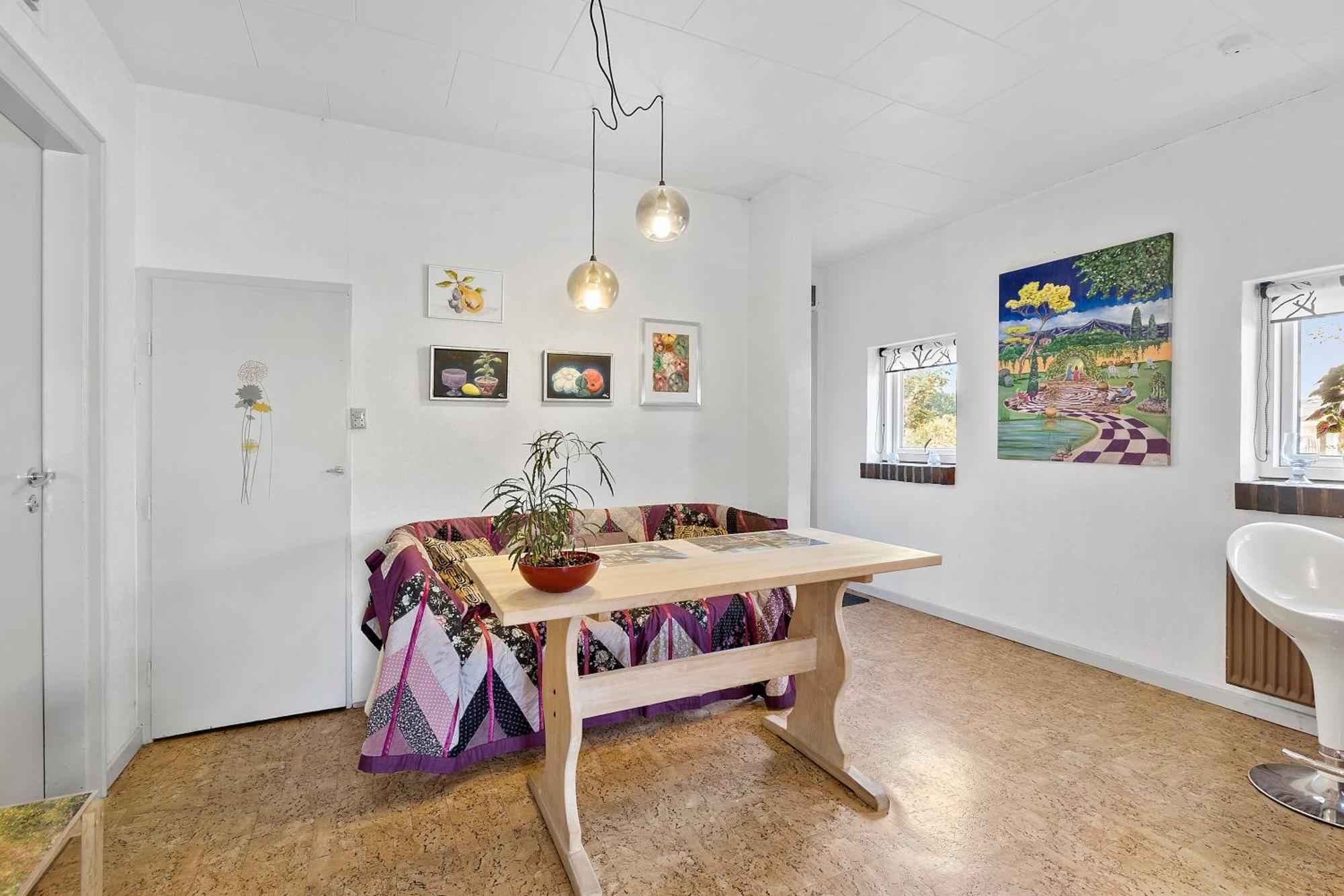 Logi I Hus Med Kunst Og Have Vestervig Exterior foto