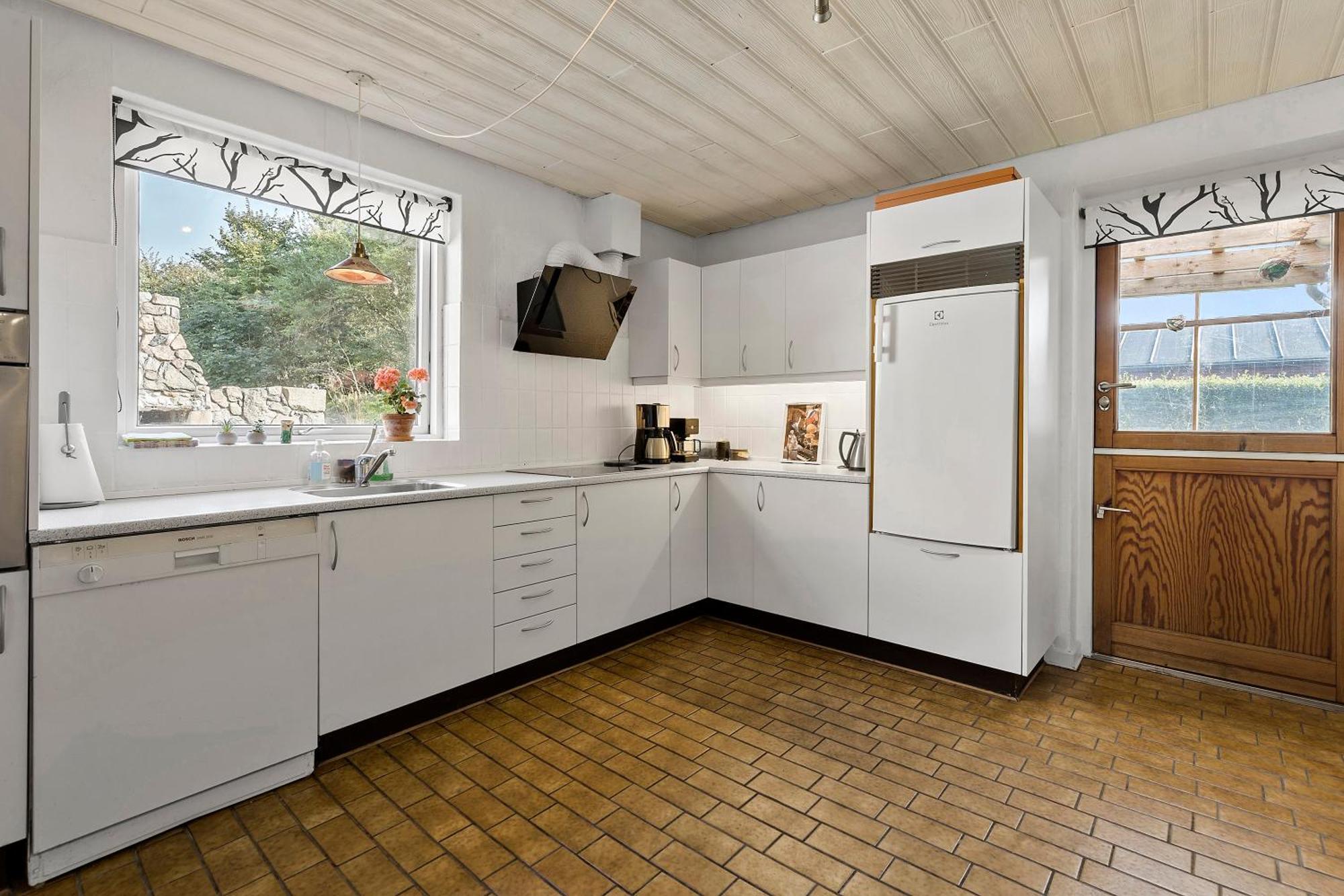 Logi I Hus Med Kunst Og Have Vestervig Exterior foto